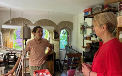 Wo Tradition Gold wert ist: Zu Besuch bei Goldschmiede&shy;meisterin Elisa Zeller